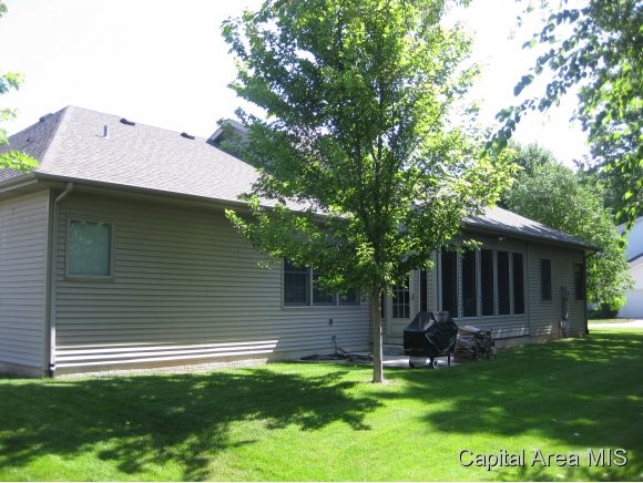 1 Elwin Court Rochester, IL 62563 - Photo 23 of 24