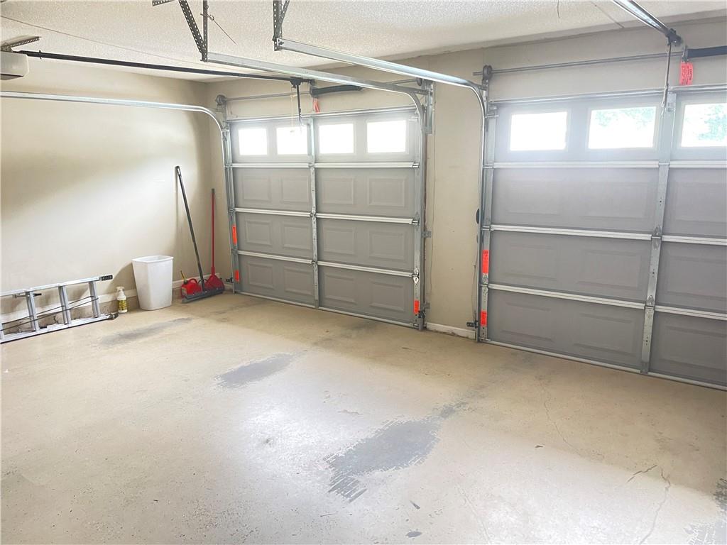1720 Fort Daniels Trail Dacula, GA 30019 - Photo 28 of 32 a view of empty room with an empty space