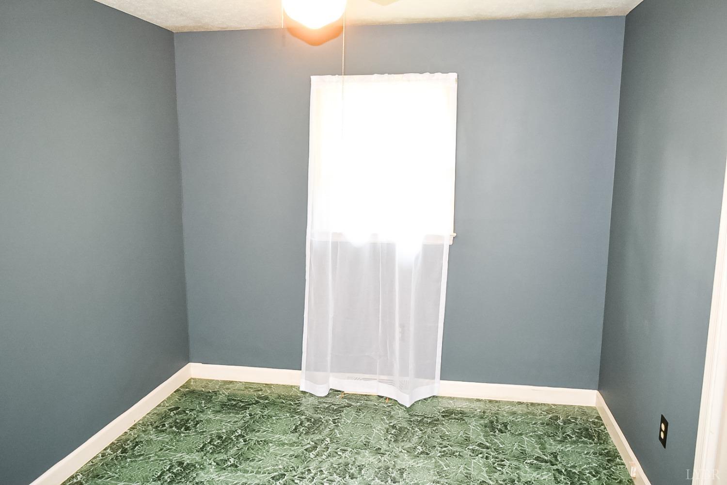 243 West Spencer Road Hurt, VA 24563 - Photo 11 of 28 a view of a small space