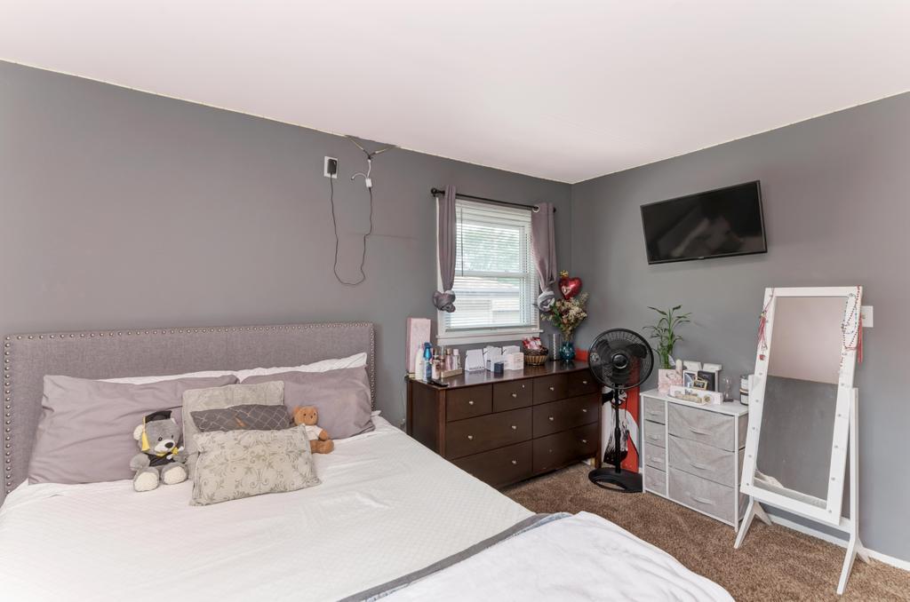 15100 Ridgeway Avenue Midlothian, IL 60445 - Photo 12 of 31 Gallery Image 12