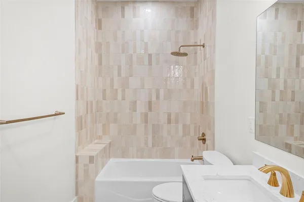 $3,145 | 1712 East Comanche Avenue, Tampa, FL 33610