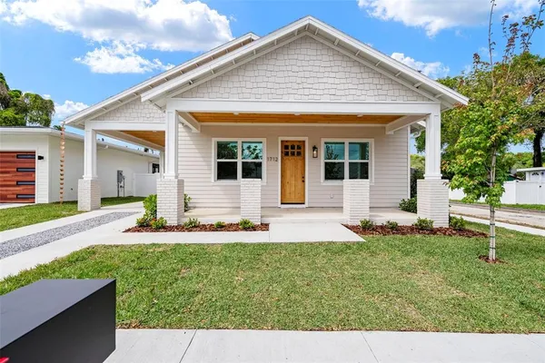 $3,145 | 1712 East Comanche Avenue, Tampa, FL 33610