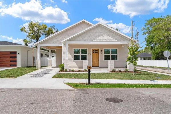 $3,145 | 1712 East Comanche Avenue, Tampa, FL 33610