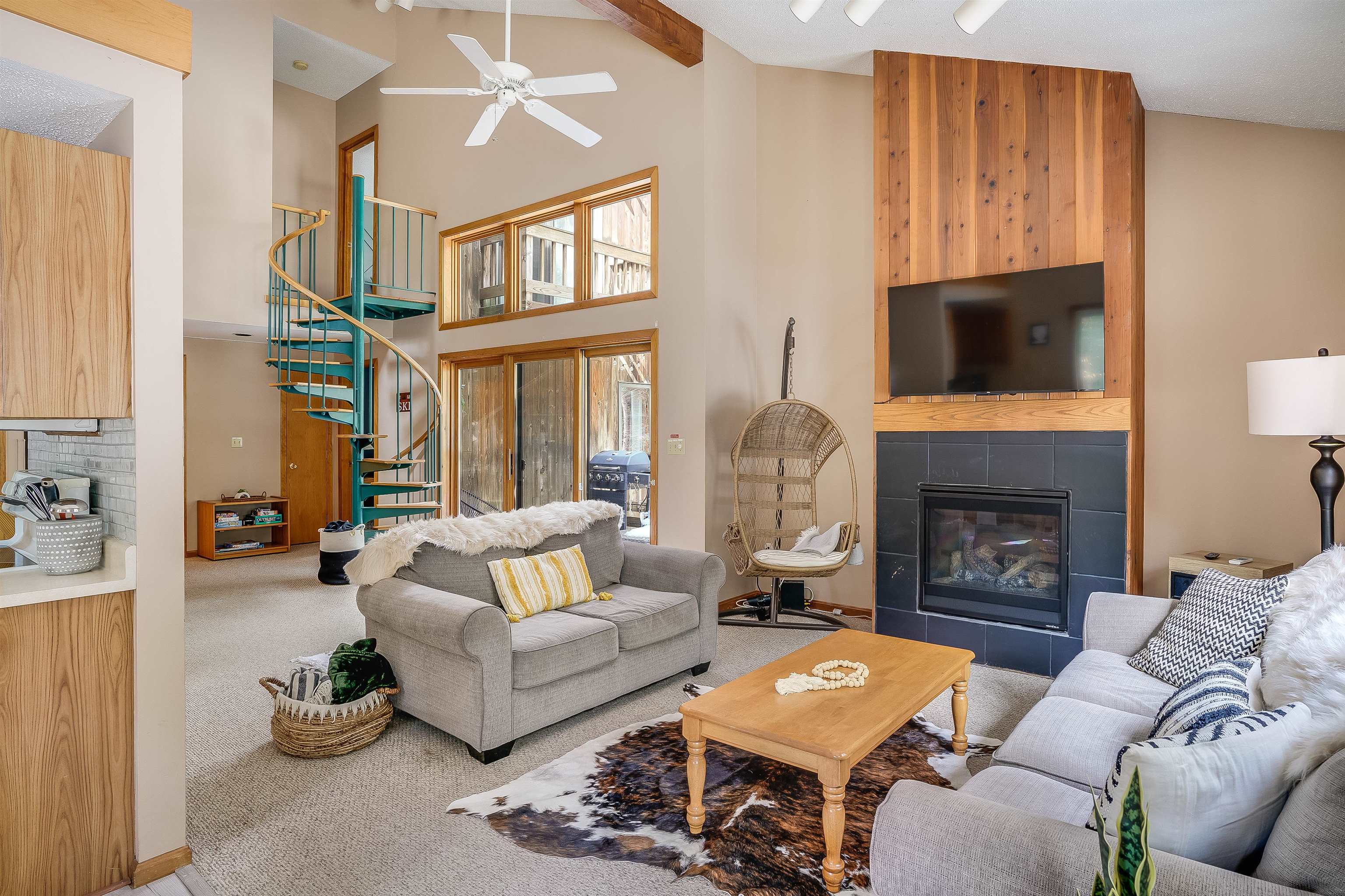 326 Crown Ridge Road, Unit 14 Conway, NH 03860 - Photo 12 of 47