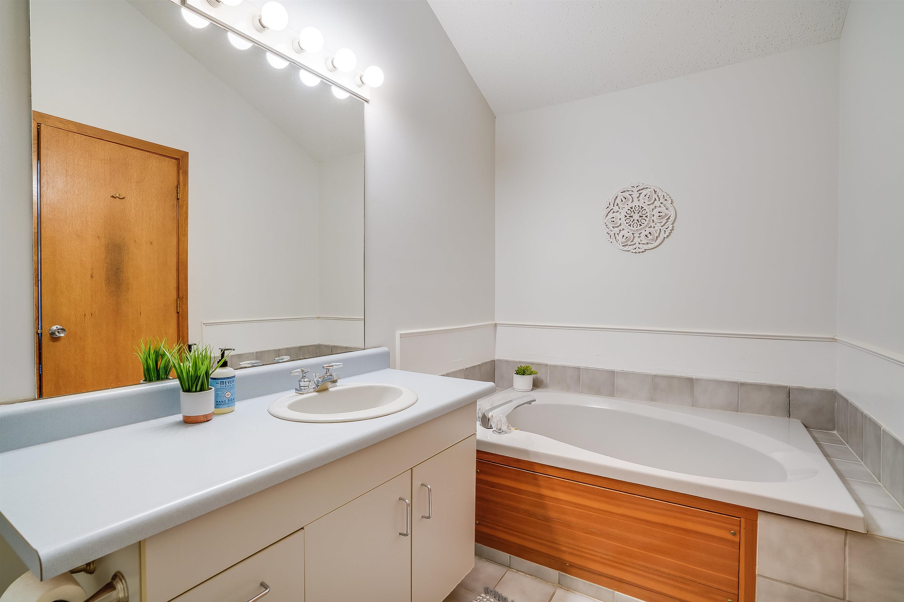 326 Crown Ridge Road, Unit 14 Conway, NH 03860 - Photo 33 of 47