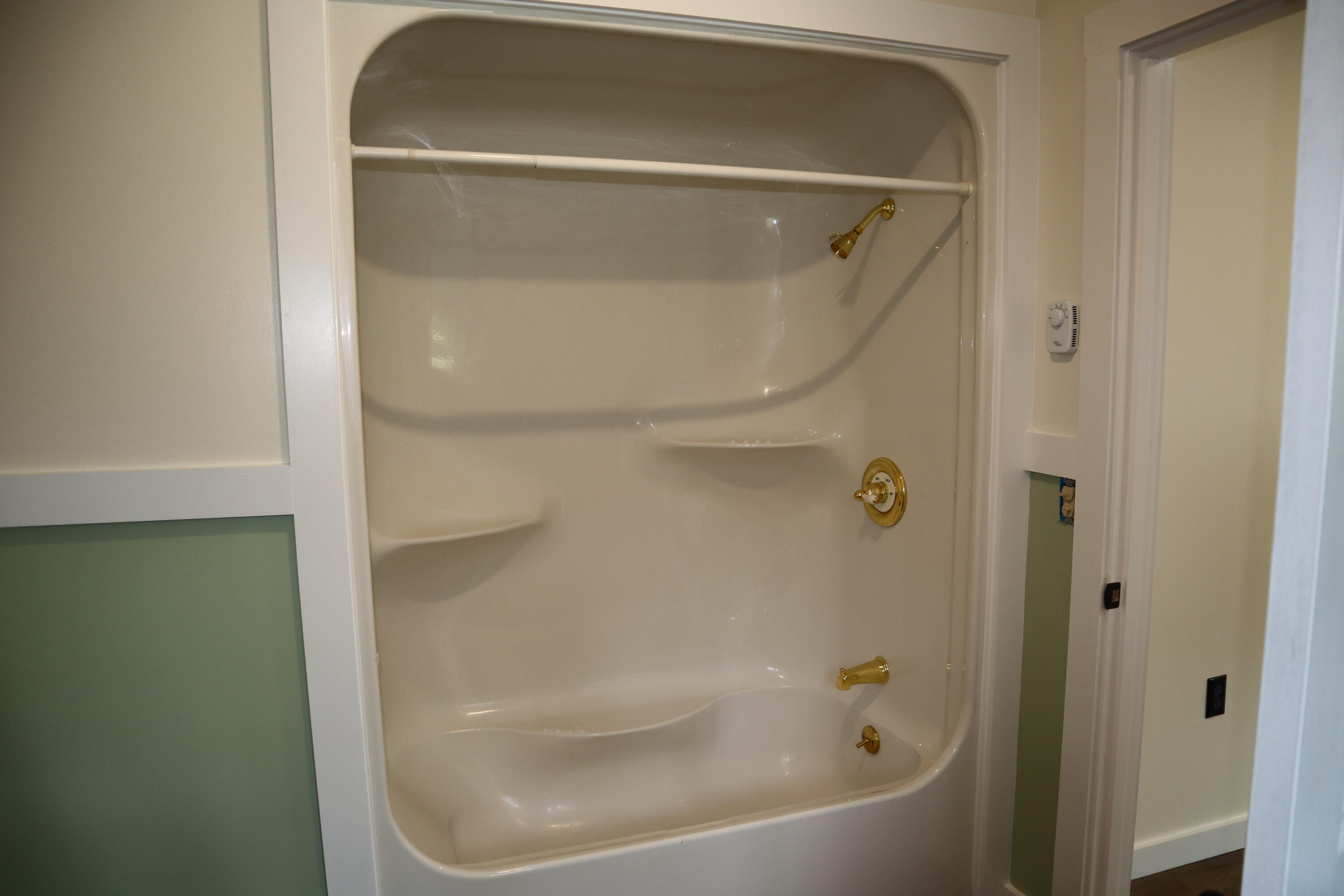 297 Main Street Jackman, ME 04945 - Photo 7 of 14 Hoyt 3a bathroom