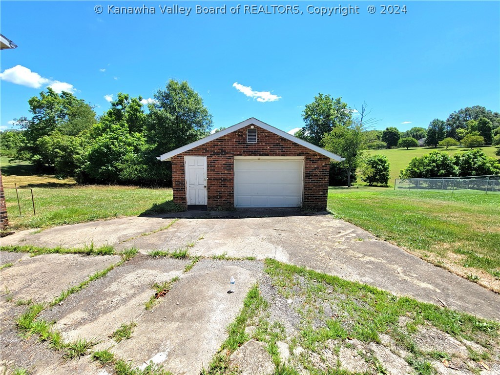 220 Evergreen Hills Road Cottageville, WV 25239 - Photo 22 of 23 Gallery Image 22