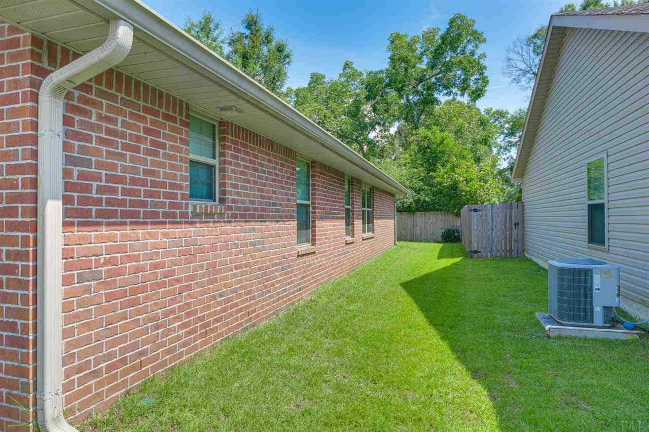 1179 Wetherby Road Pensacola, FL 32534 - Photo 4 of 49 Gallery Image 4