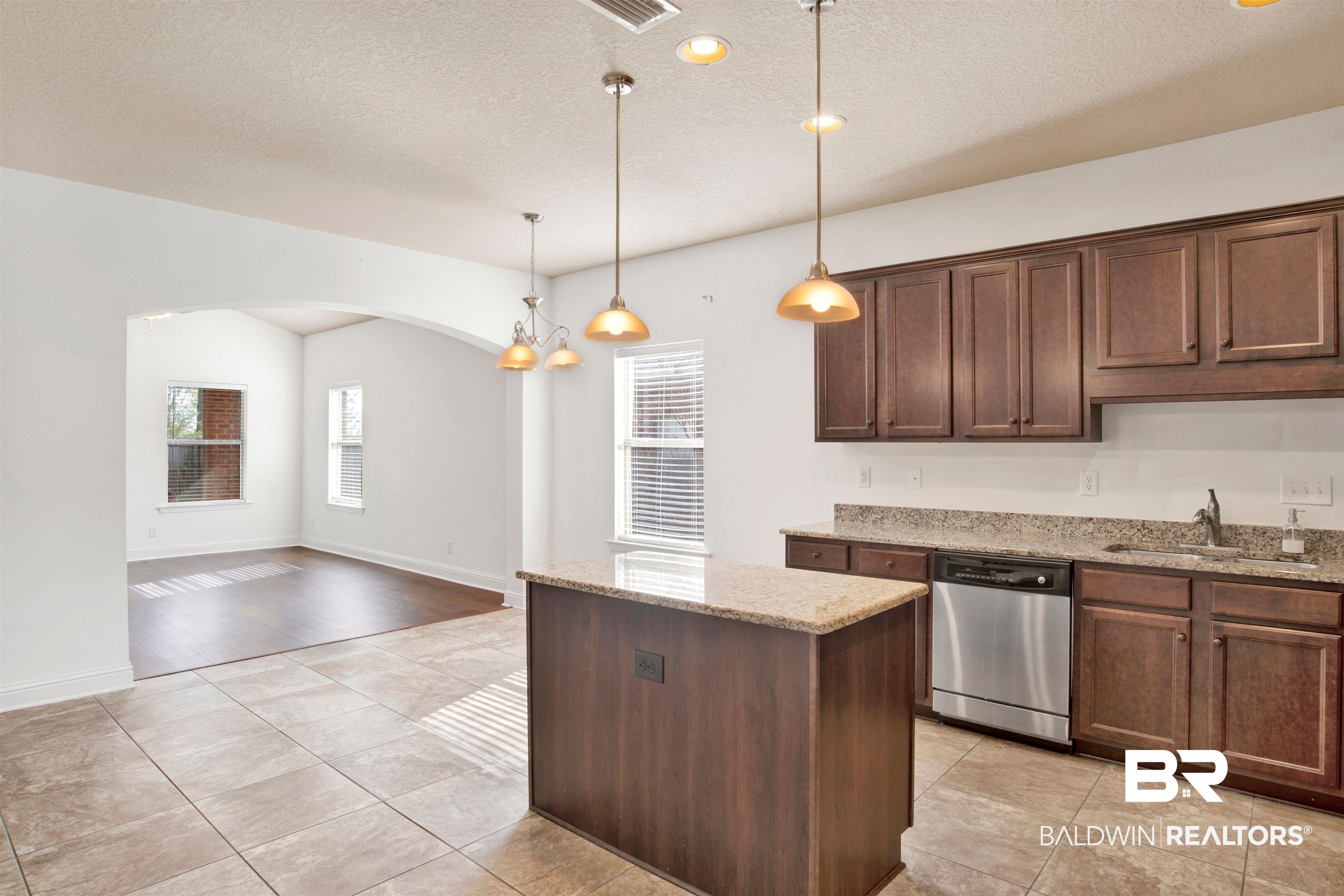 10638 Orkney Way Daphne, AL 36527 - Photo 6 of 28