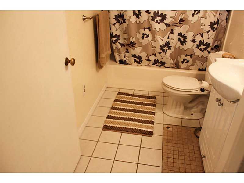 134 Pear Orchard Road Coraopolis, PA 15108 - Photo 15 of 21 Full Bath.