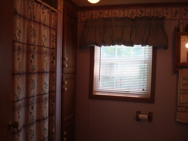 37 Holiday Road Holbrook, MA 02343 - Photo 17 of 24 Gallery Image 17