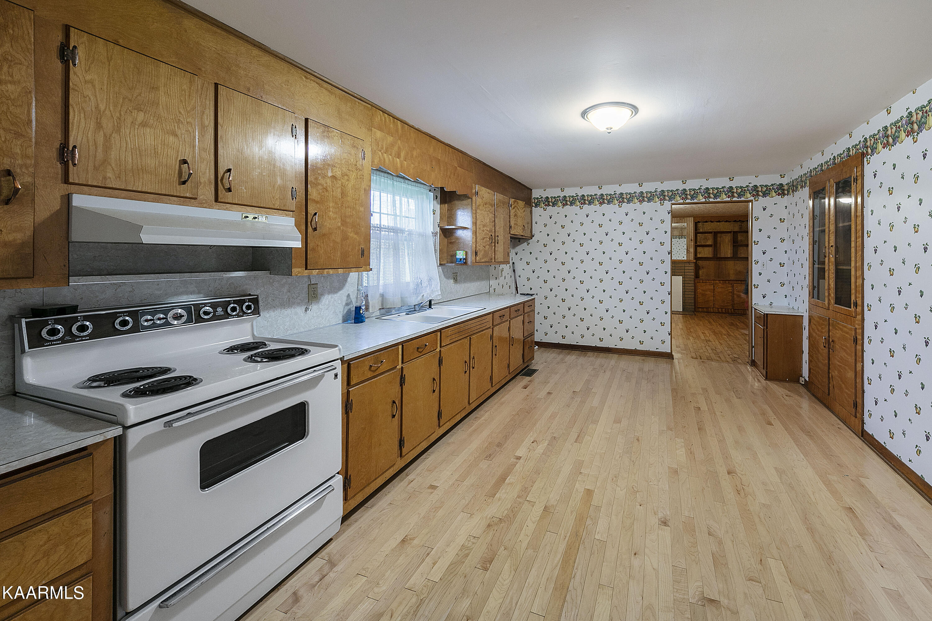 4308 Morganton Road Maryville, TN 37801 - Photo 2 of 23 1L9A6724