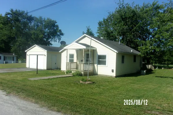 $62,500 | 110 Mansfield, Milford, IL 60953