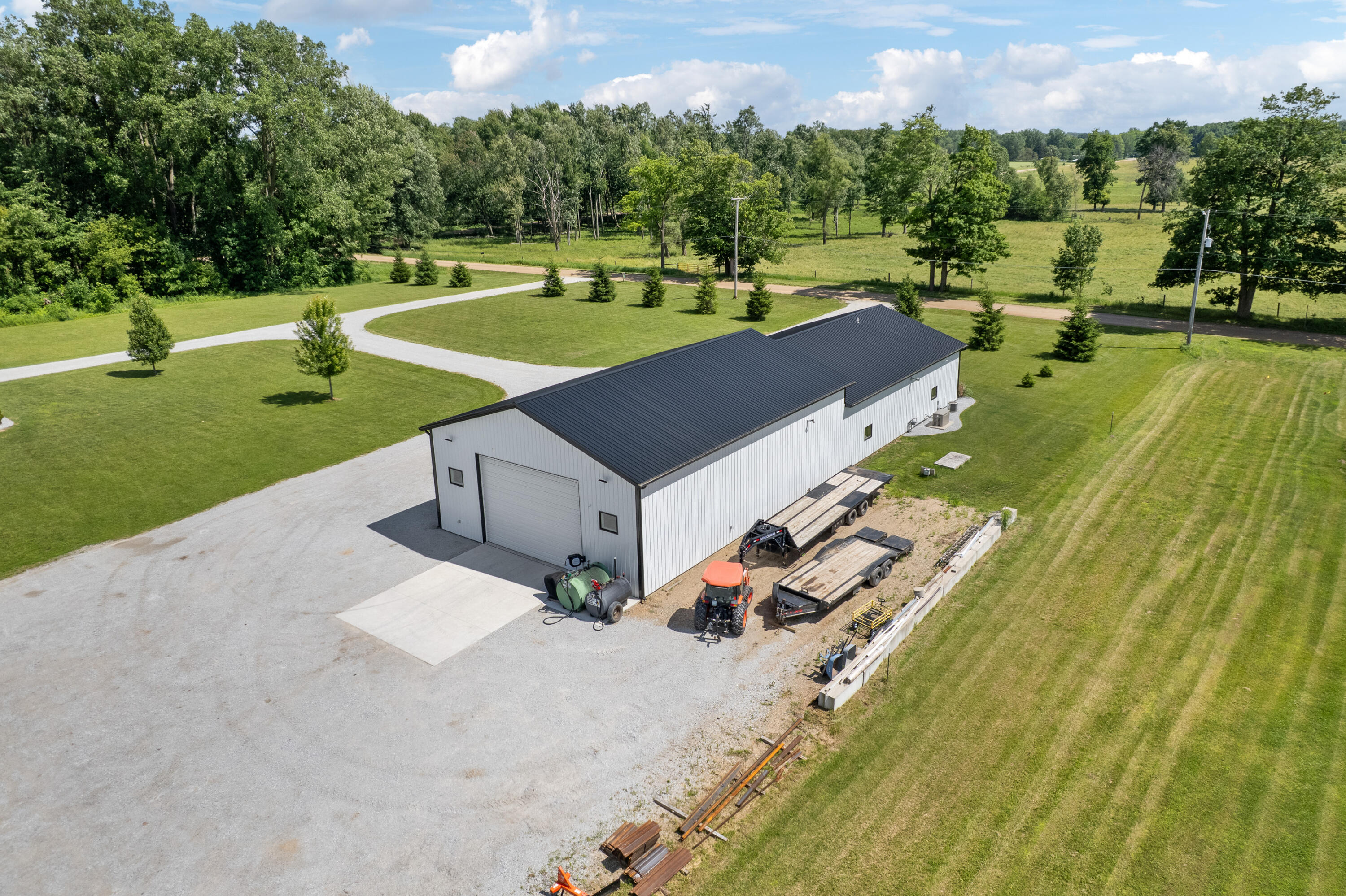 7062 Brooks Road Clarksville, MI 48815 - Photo 45 of 65 Pole Barn/Garage/Guest Suite
