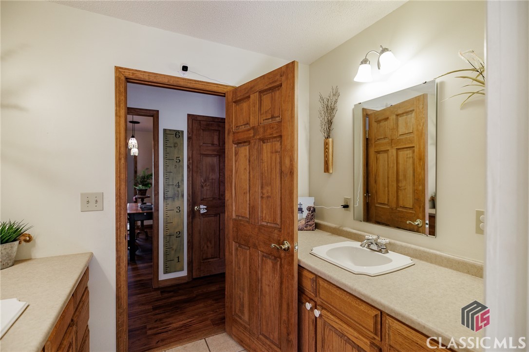 64 Lamb Road Hartwell, GA 30643 - Photo 27 of 43