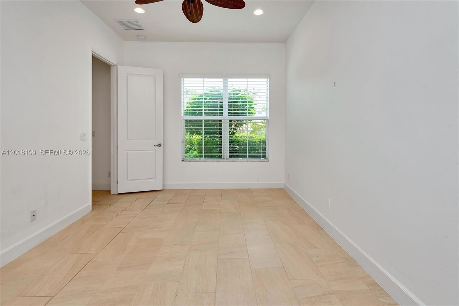 22954 Clear Echo Drive, Unit 29 Boca Raton, FL 33433 - Photo 32 of 58
