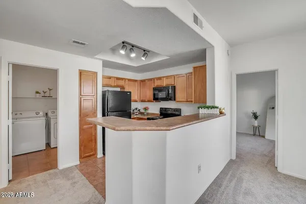 $305,000 | 3830 East Lakewood Parkway East, Unit 2057, Phoenix, AZ 85048