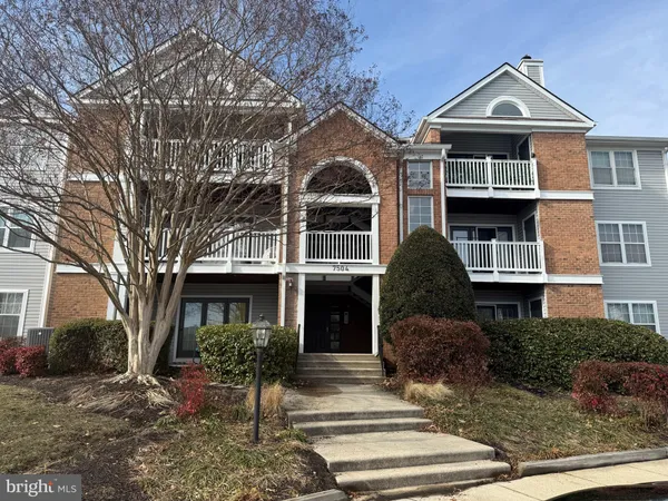 $399,950 | 7504 Ashby Lane, Unit L, Alexandria, VA 22315