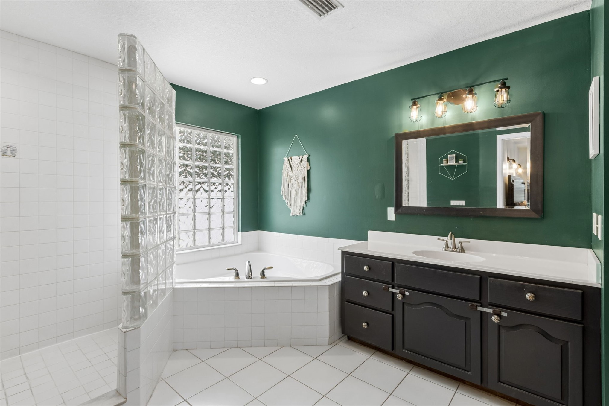 97070 Morgans Way Yulee, FL 32097 - Photo 31 of 69 primary bath