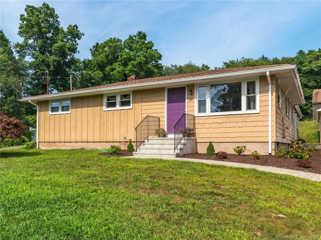 Welcome home! This home is set back from the street for additional privacy.
