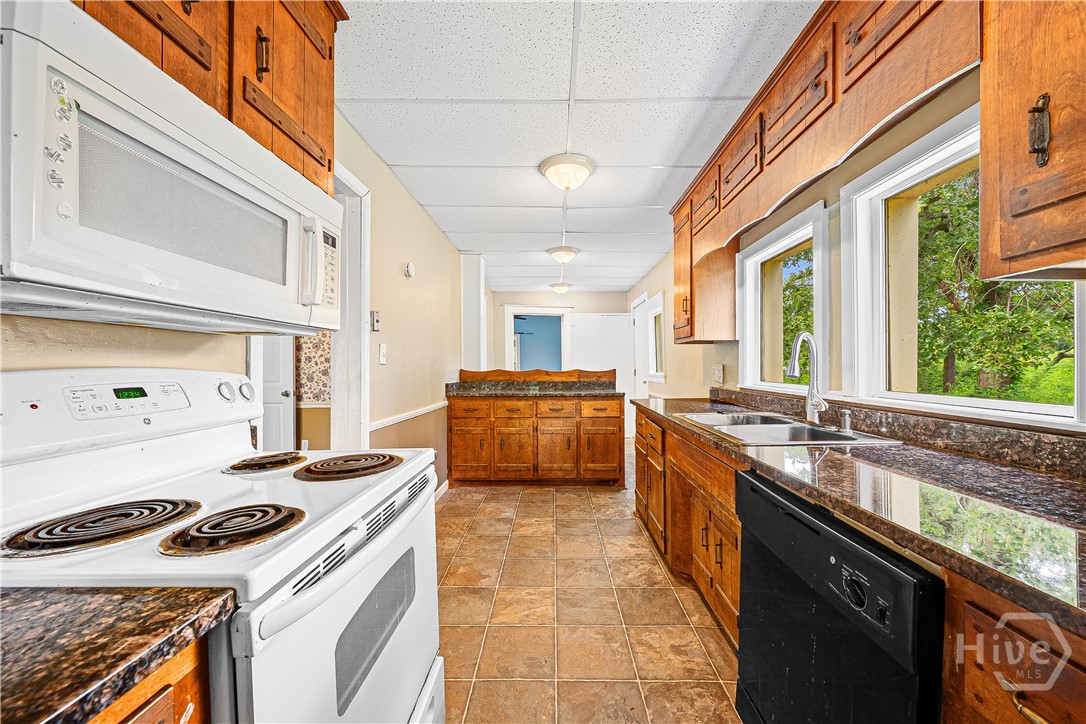 1022 Jones Ferry Road Elberton, GA 30635 - Photo 7 of 28