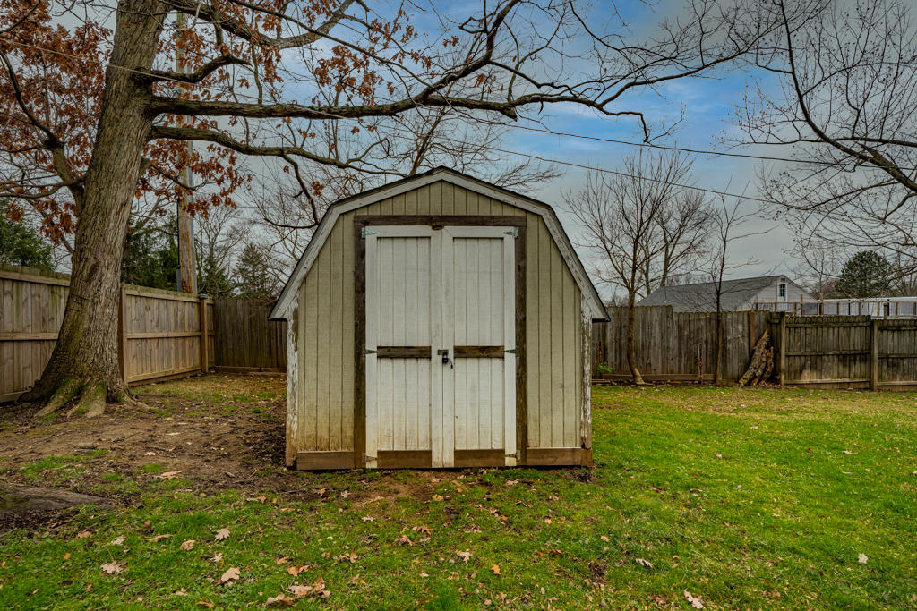 1698 Grange Hall Road Beavercreek, OH 45432 - Photo 37 of 40