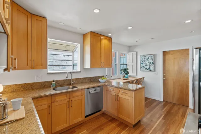 a view of sky from window