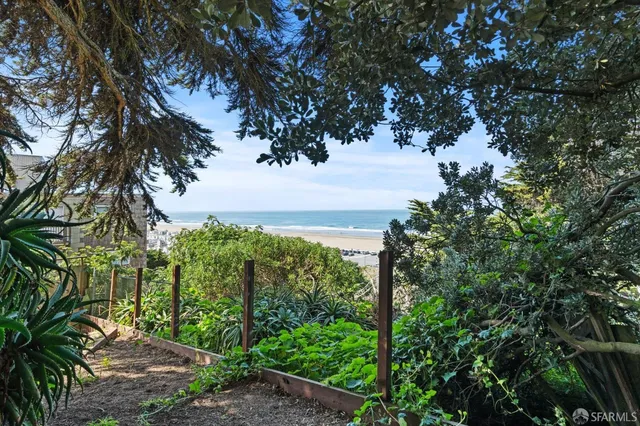 $4,995,000 | 659 48th Avenue, San Francisco, CA 94121