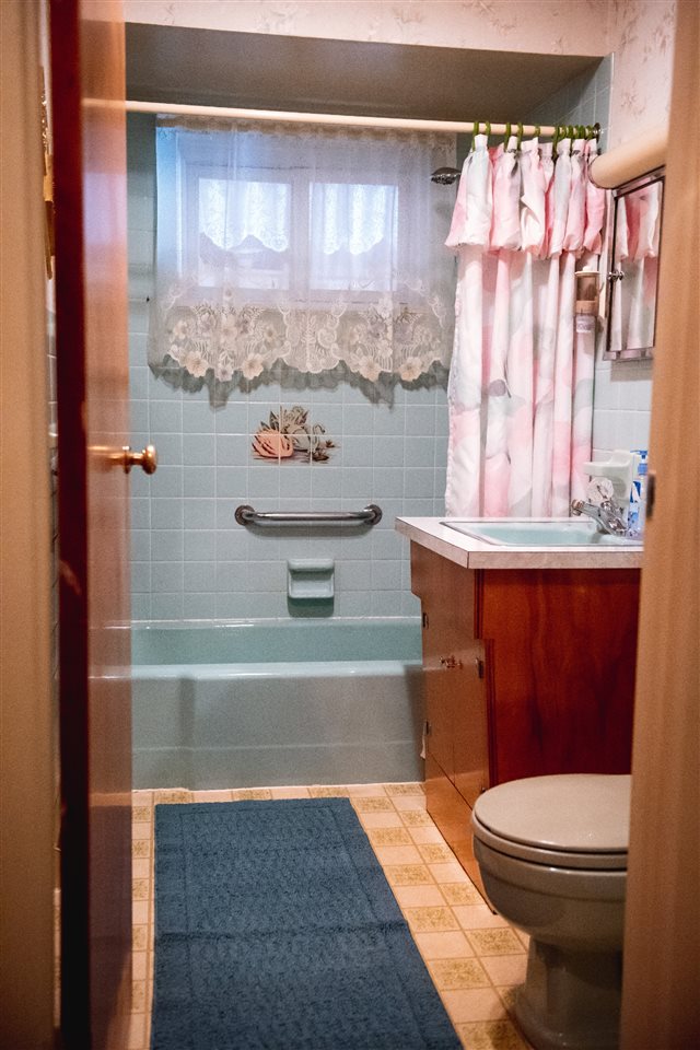 5053 East Mt Morris Road Mount Morris, MI 48458 - Photo 40 of 68 Main Full Bath