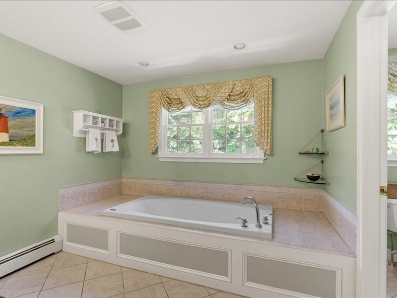 6 Eagle Road Marshfield, MA 02050 - Photo 17 of 41 Gallery Image 17