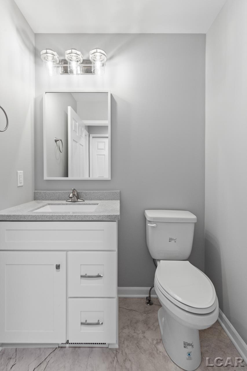 1197 Ridge Lane Tecumseh, MI 49286 - Photo 20 of 39 50104701-19.JPG