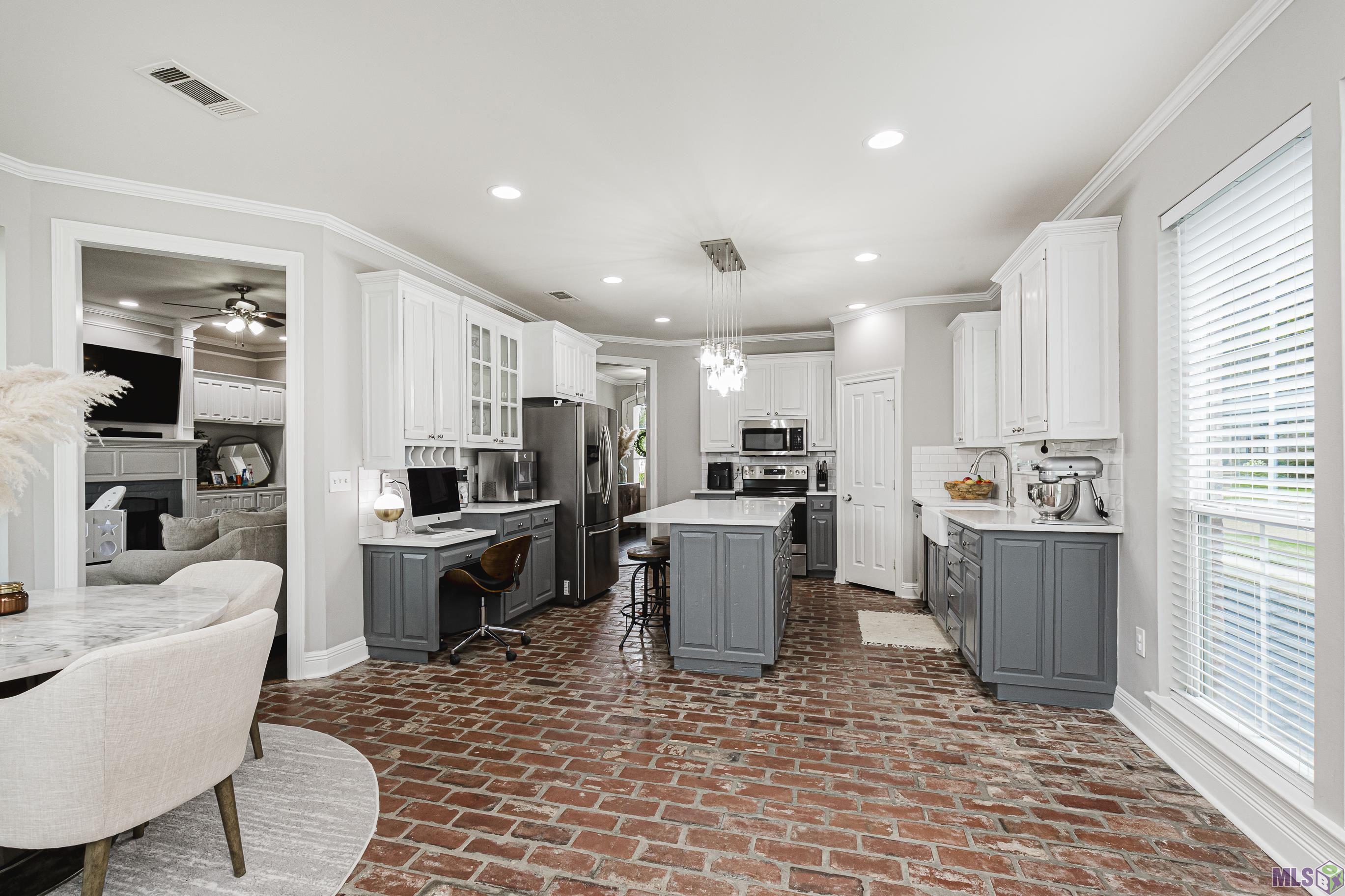 854 Wordsworth Drive Baton Rouge, LA 70810 - Photo 10 of 18 Gallery Image 10