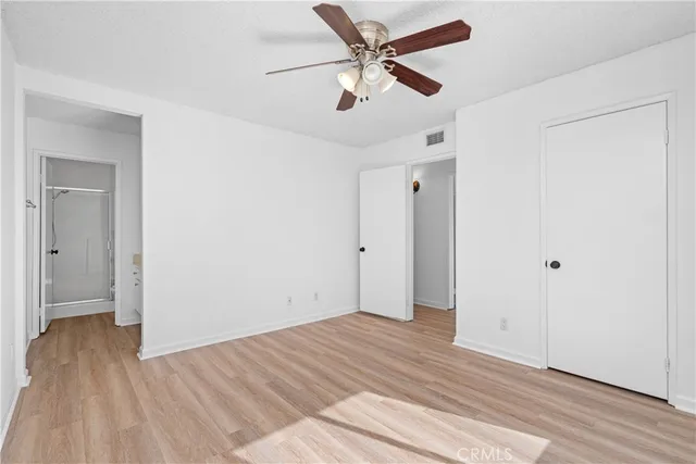 $399,000 | 18119 Sundowner Way, Unit 976, Canyon Country, CA 91387