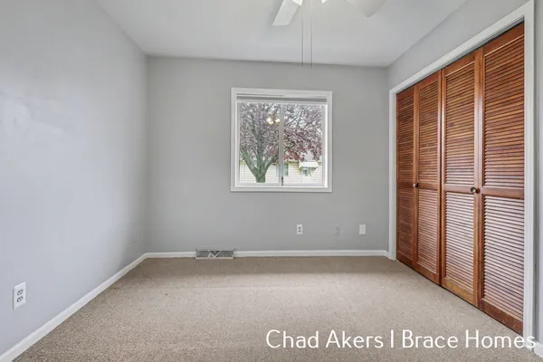$175,000 | 5912 Leisure S Drive Southeast, Grand Rapids, MI 49548