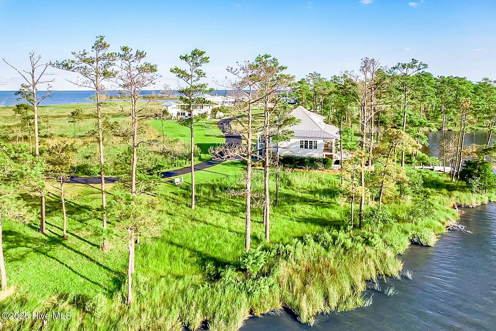 495 Ballast Point Oriental, NC 28571 - Photo 6 of 41 8486