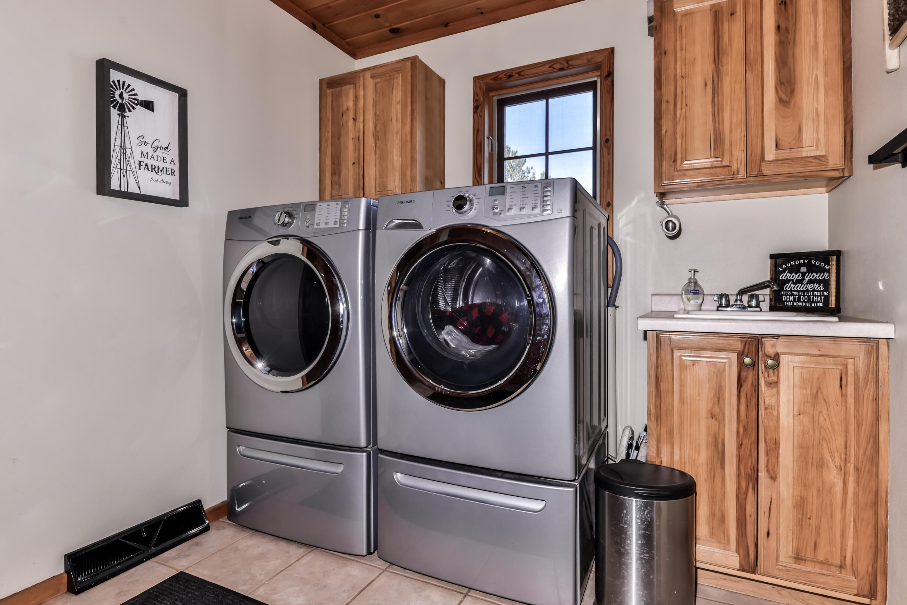 5053 Anderson Road Carey, WI 54534 - Photo 17 of 36 Main Level Laundry