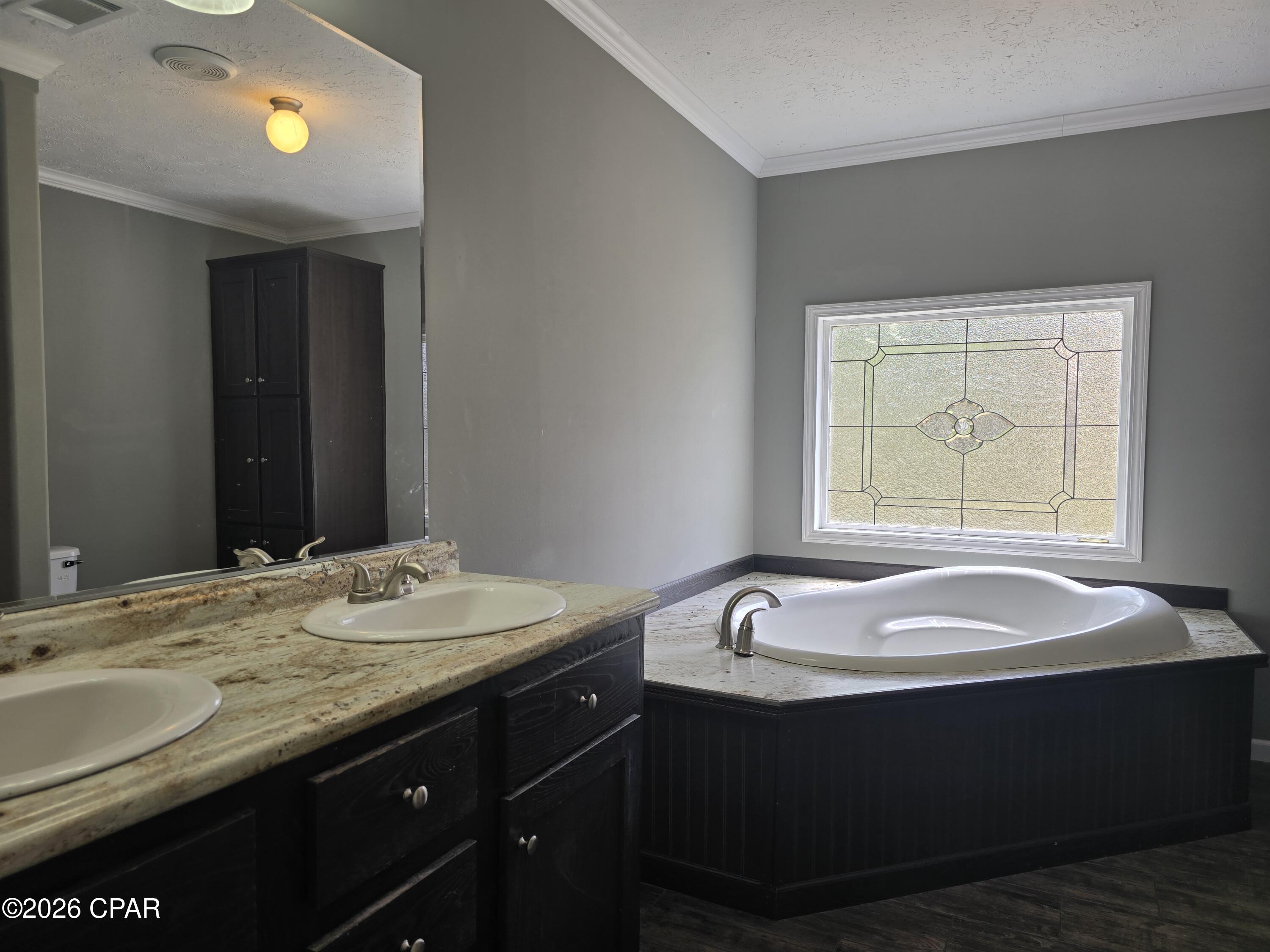 916 North Lloyd Street Crestview, FL 32536 - Photo 15 of 34