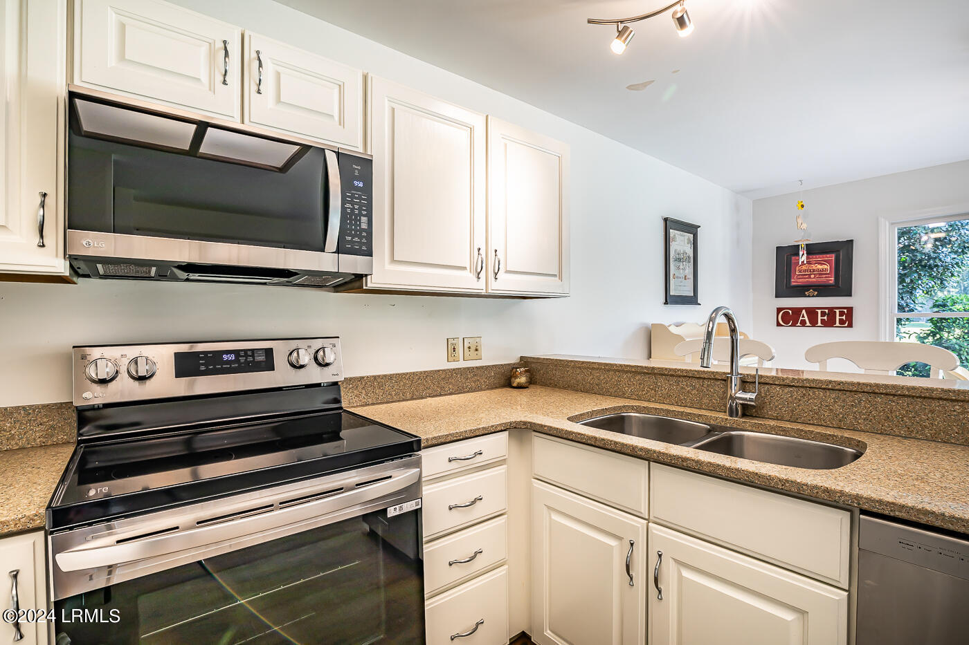 119 Locust Fence Road St. Helena Island, SC 29920 - Photo 17 of 50 Kitchen