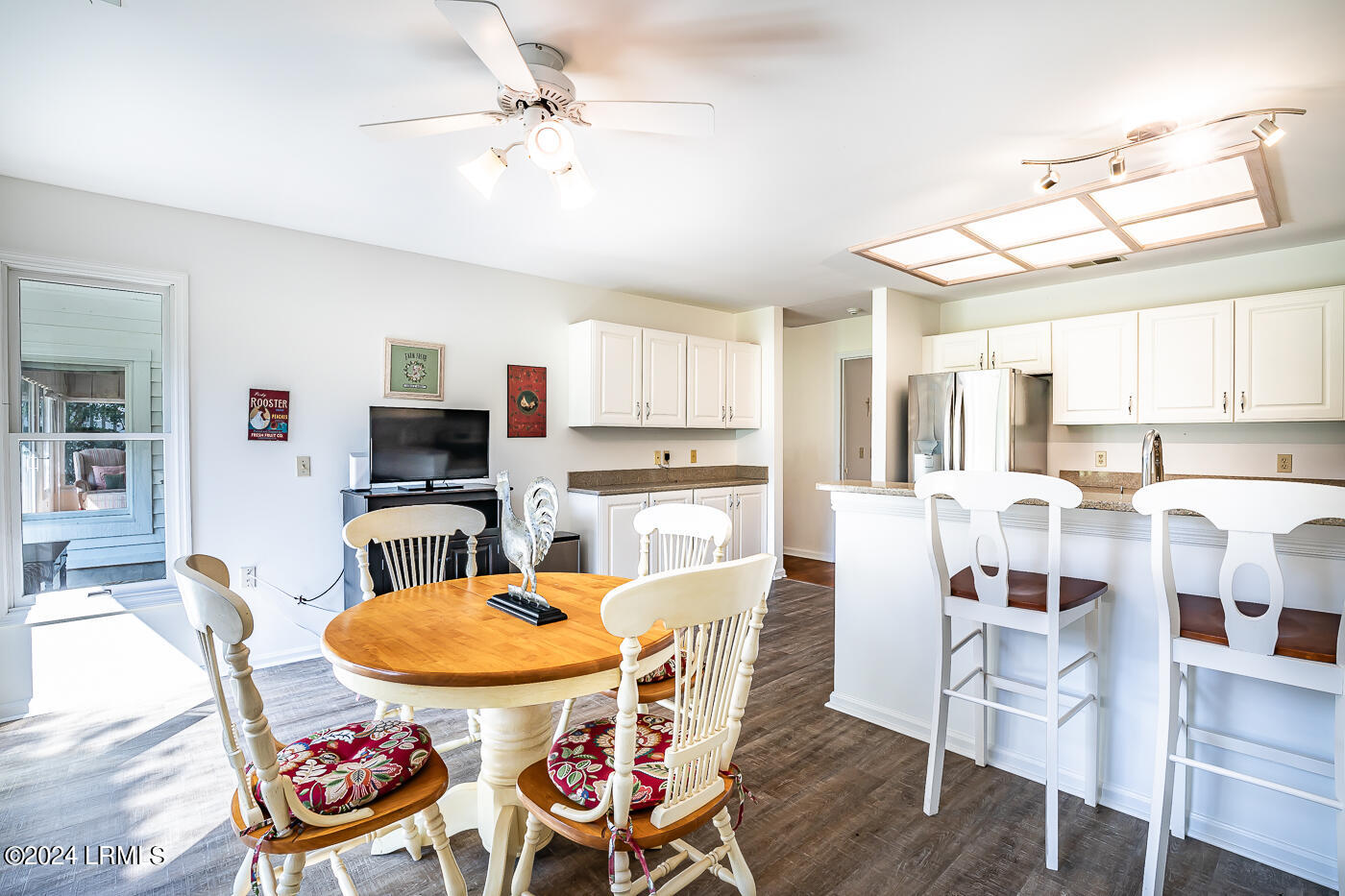119 Locust Fence Road St. Helena Island, SC 29920 - Photo 19 of 50 Breakfast Area
