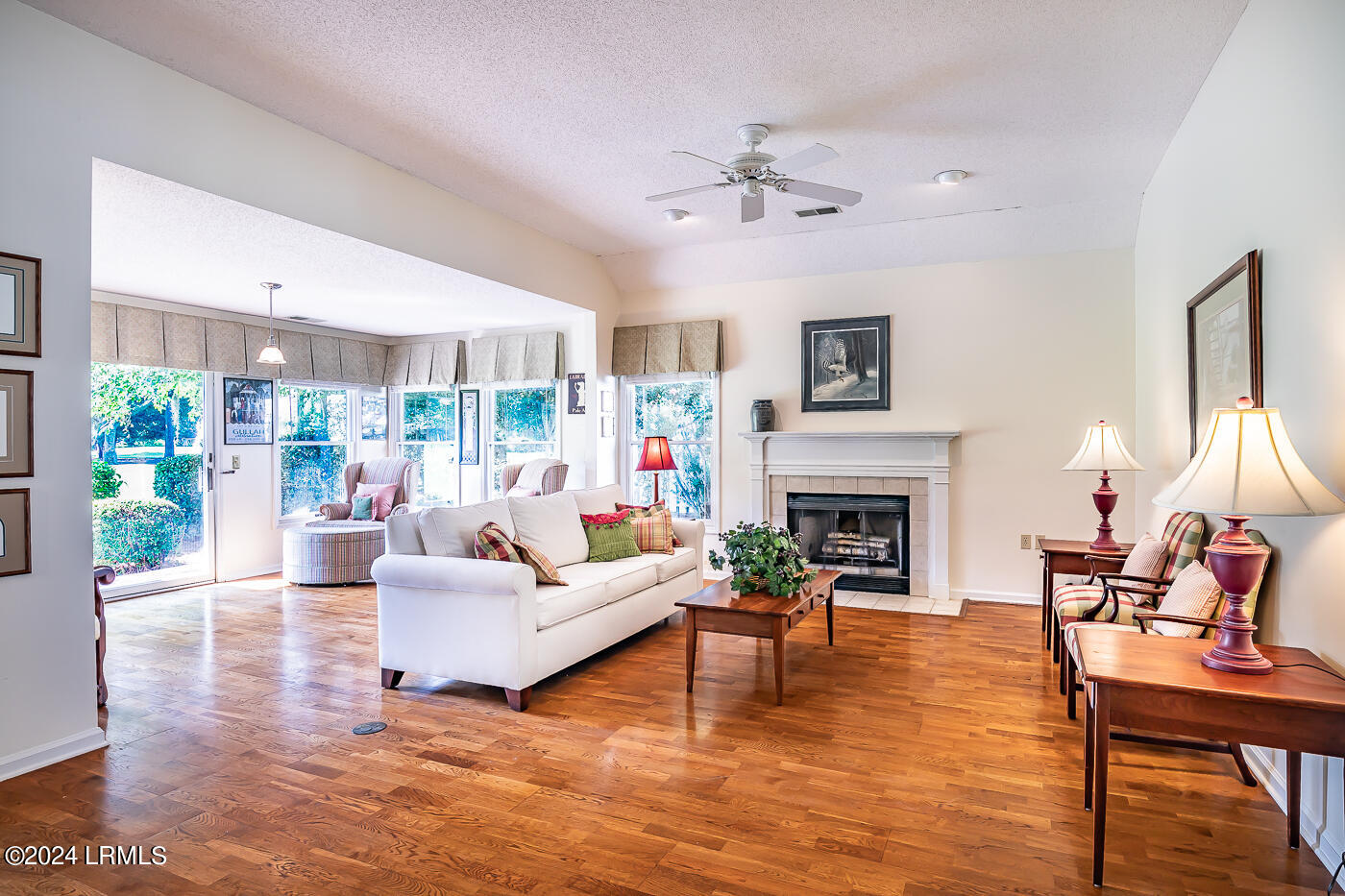 119 Locust Fence Road St. Helena Island, SC 29920 - Photo 8 of 50 Living Room