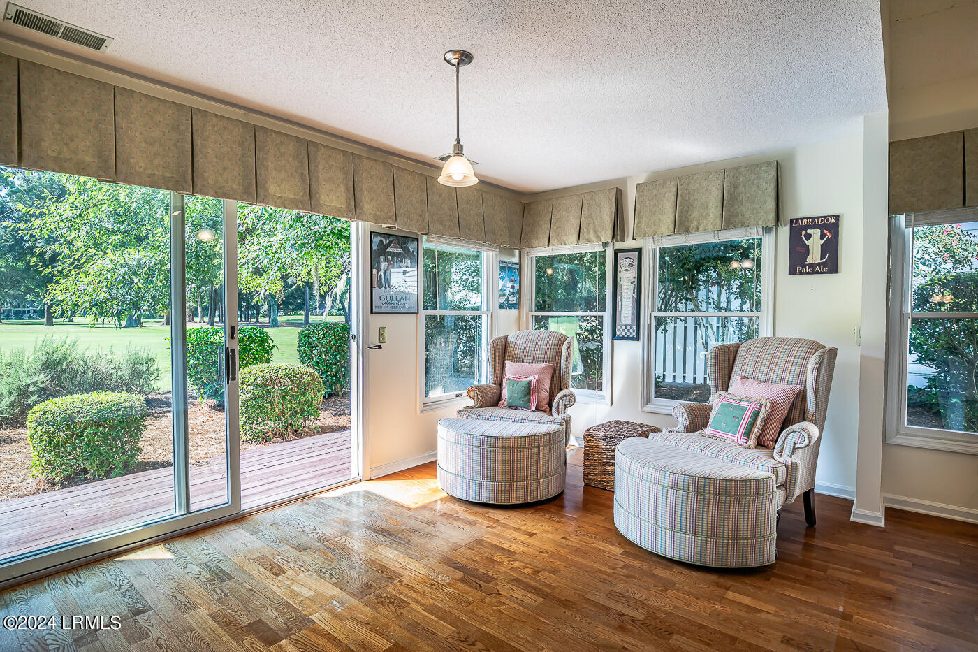 119 Locust Fence Road St. Helena Island, SC 29920 - Photo 10 of 50 Seating Area