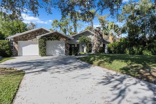 $5,000 | 6161 Waxmyrtle Way, Naples, FL 34109