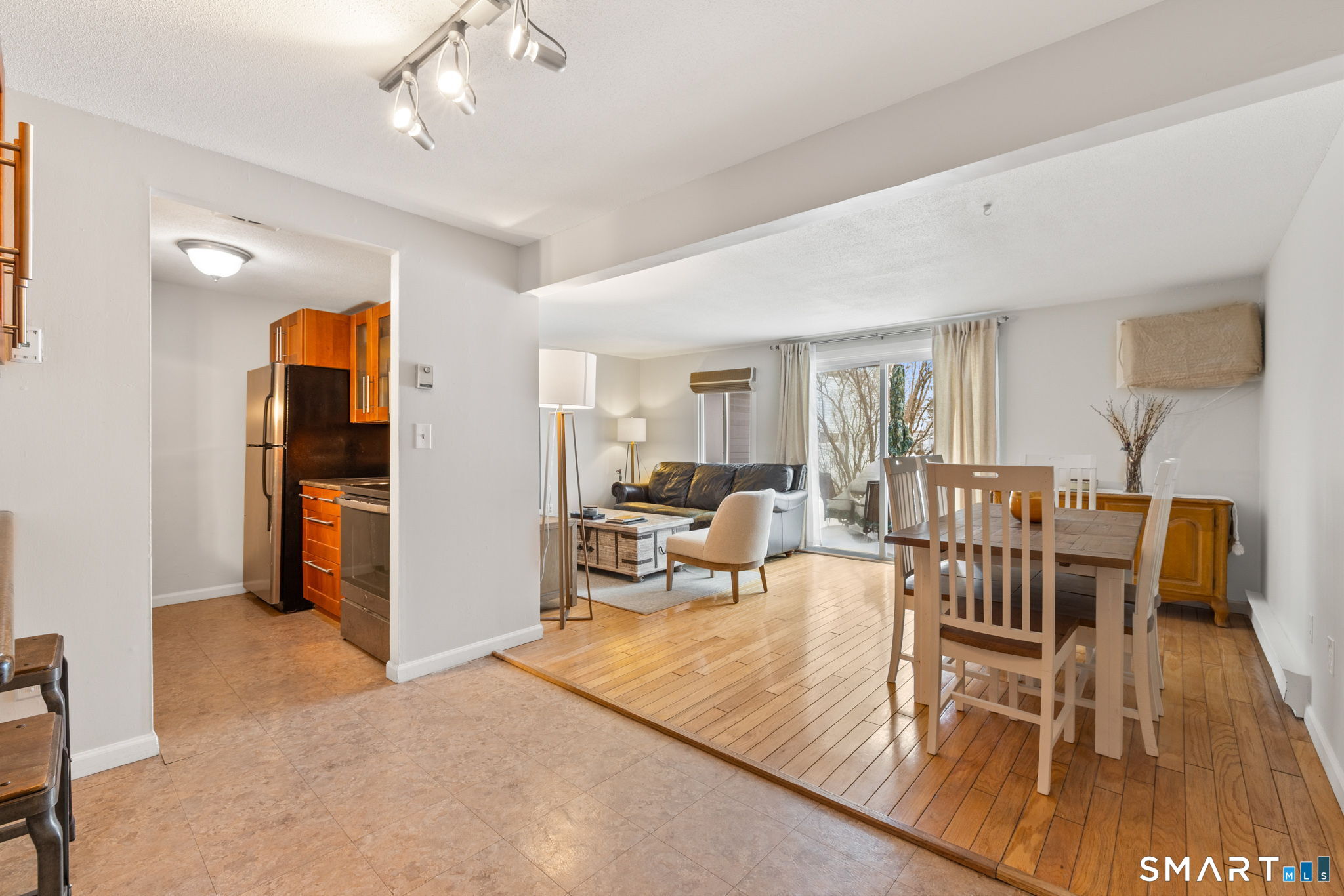 85 Cinnamon Spring, Unit 85 South Windsor, CT 06074 - Photo 3 of 26