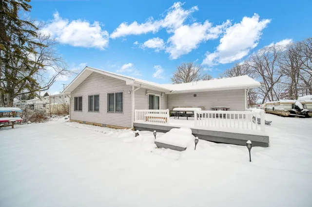 $399,000 | 318 Cedar Street, Brooklyn, MI 49230