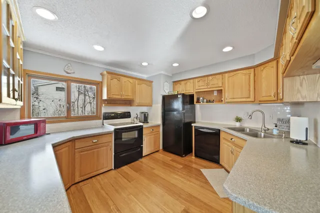 $399,000 | 318 Cedar Street, Brooklyn, MI 49230