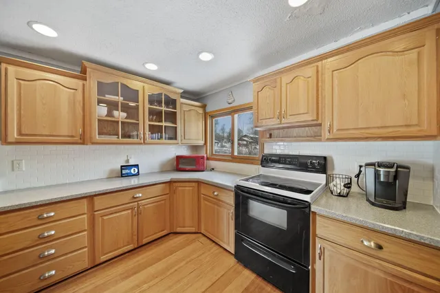 $399,000 | 318 Cedar Street, Brooklyn, MI 49230