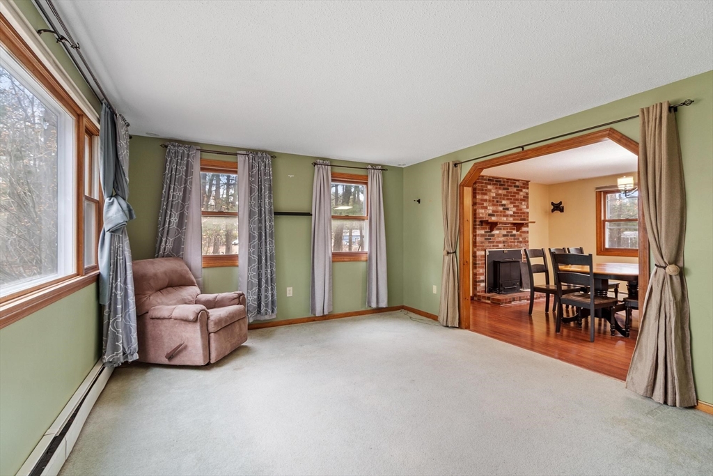 436 Foster Road Tewksbury, MA 01876 - Photo 15 of 42 Gallery Image 15