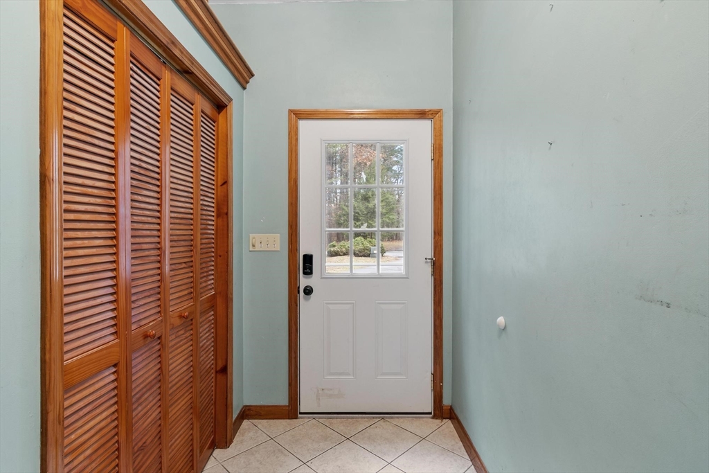 436 Foster Road Tewksbury, MA 01876 - Photo 19 of 42 Gallery Image 19