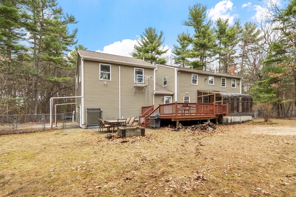 436 Foster Road Tewksbury, MA 01876 - Photo 35 of 42 Gallery Image 35