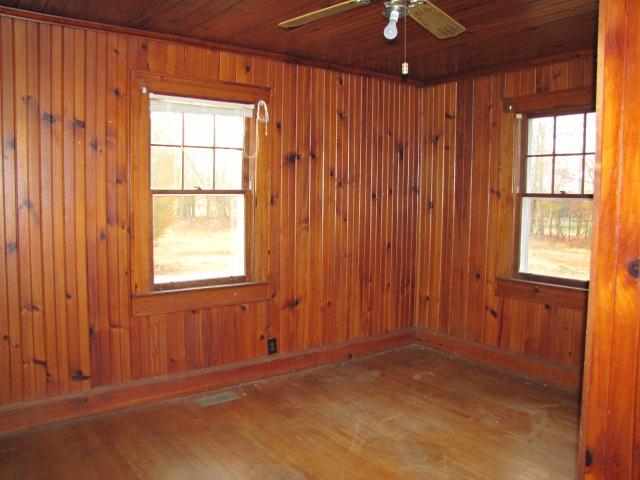 1308 Flat Rock Road Starr, SC 29684 - Photo 5 of 8